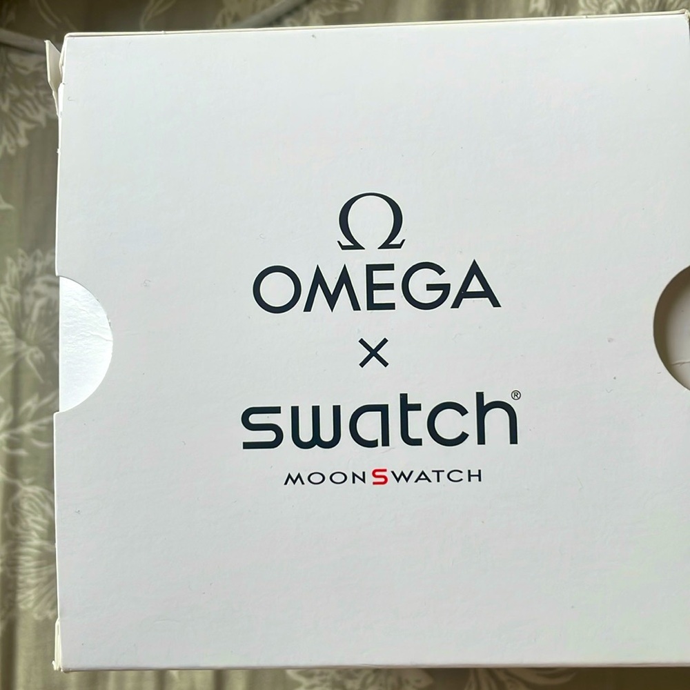 Omega x Swatch Moonswatch